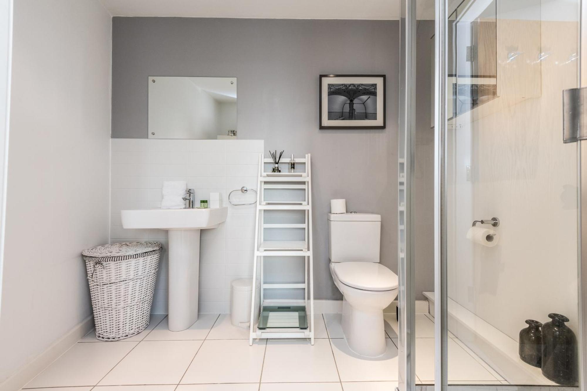 Host & Stay - The Baltic Penthouse With Balcony Liverpool Exterior photo